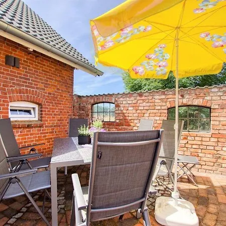 Ferienhaus-8-st-12-8st12 Holiday home Heiligenhafen